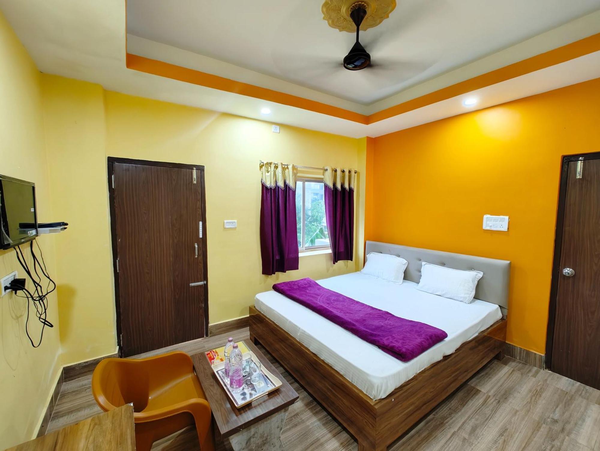 Goroomgo Sahoo Palace Puri - Prime Location Near Sea Beach - Excellent Service With Parking Facilities Exterior foto