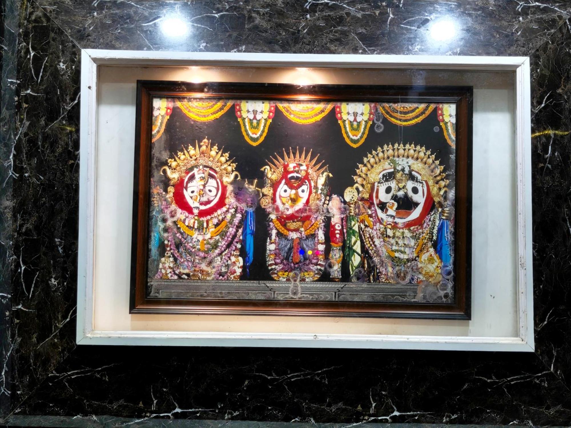 Goroomgo Sahoo Palace Puri - Prime Location Near Sea Beach - Excellent Service With Parking Facilities Exterior foto
